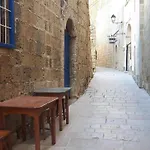 아파트 4br With Wifi, Ac And Comfy Beds By 360 Estates Għajnsielem