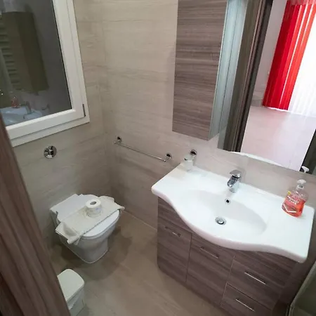 Retreat 4 Bedrooms, Panoramic Terrace